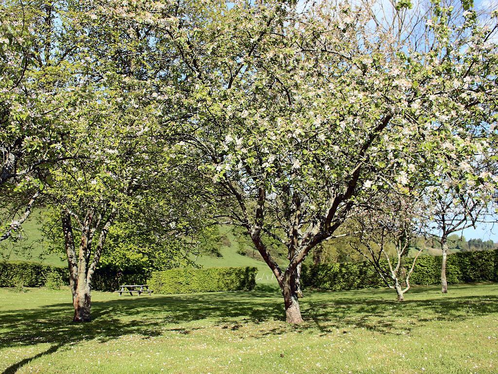 Les Fermes De Florence Bien Etre Et Nature Les Champeaux Exteriör bild